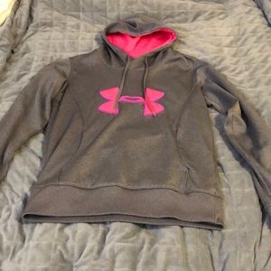 Underarmour hoodie